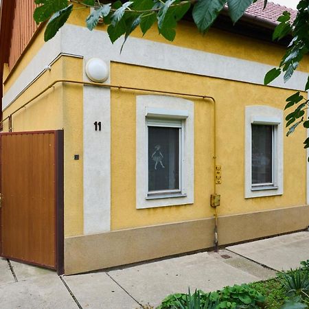 Koelcsey Vendeghaz Lejlighed Hódmezővásárhely Eksteriør billede